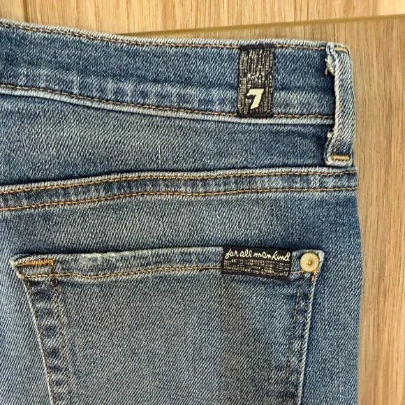 7 For All Mankind Blue and Silver Ankle Cropped Jeans - Picture 4 of 4